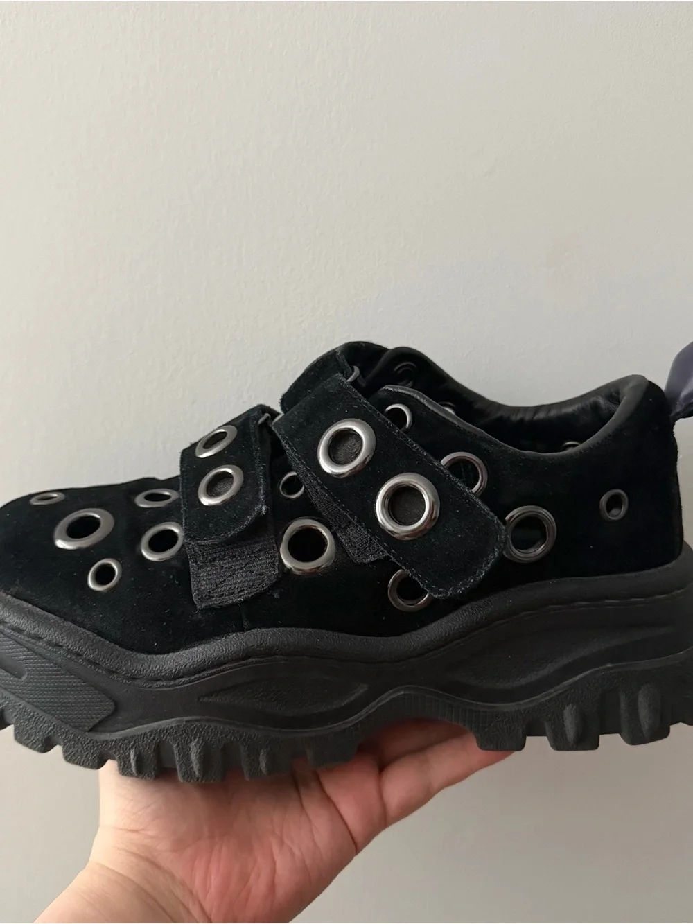 Eytys SSENSE Exclusive Grommet Angel Sneakers - Picture 6 of 9